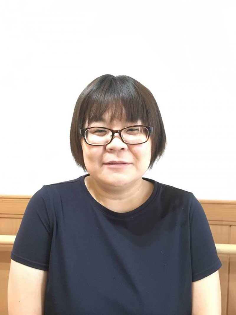 割田　智絵
